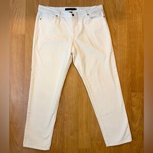 Calvin Klein White Boyfriend Jeans SZ 16 NICE